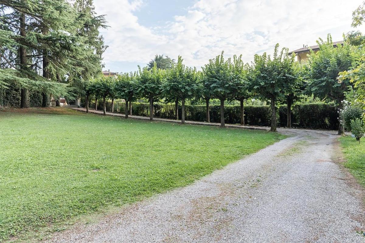 Villa Elisabeth Lierna Eksteriør billede