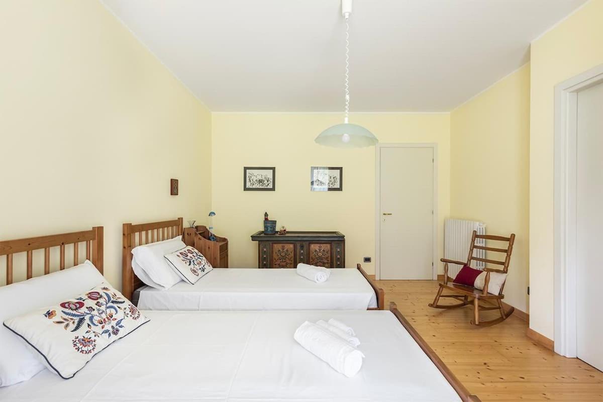 Villa Elisabeth Lierna Eksteriør billede