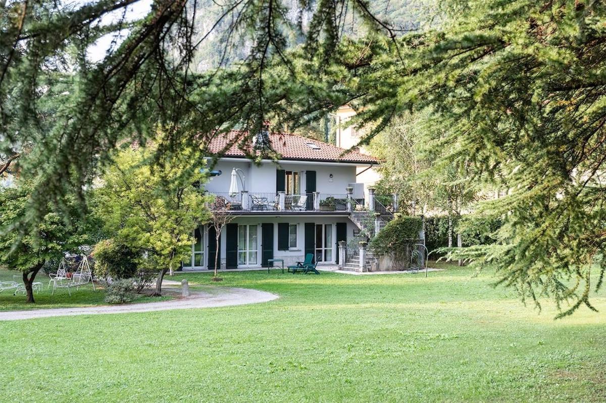 Villa Elisabeth Lierna Eksteriør billede